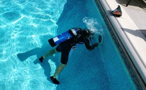 caca-vazamento-piscina